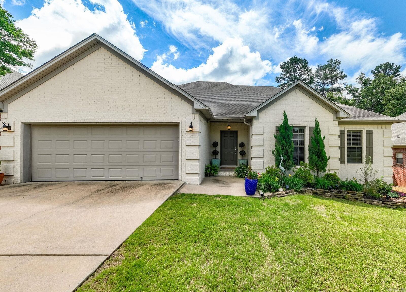Property Photo:  111 Summit Valley Circle  AR 72113 