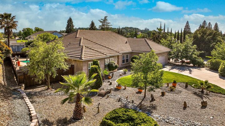 Property Photo:  689 Saint Andrews  CA 95252 