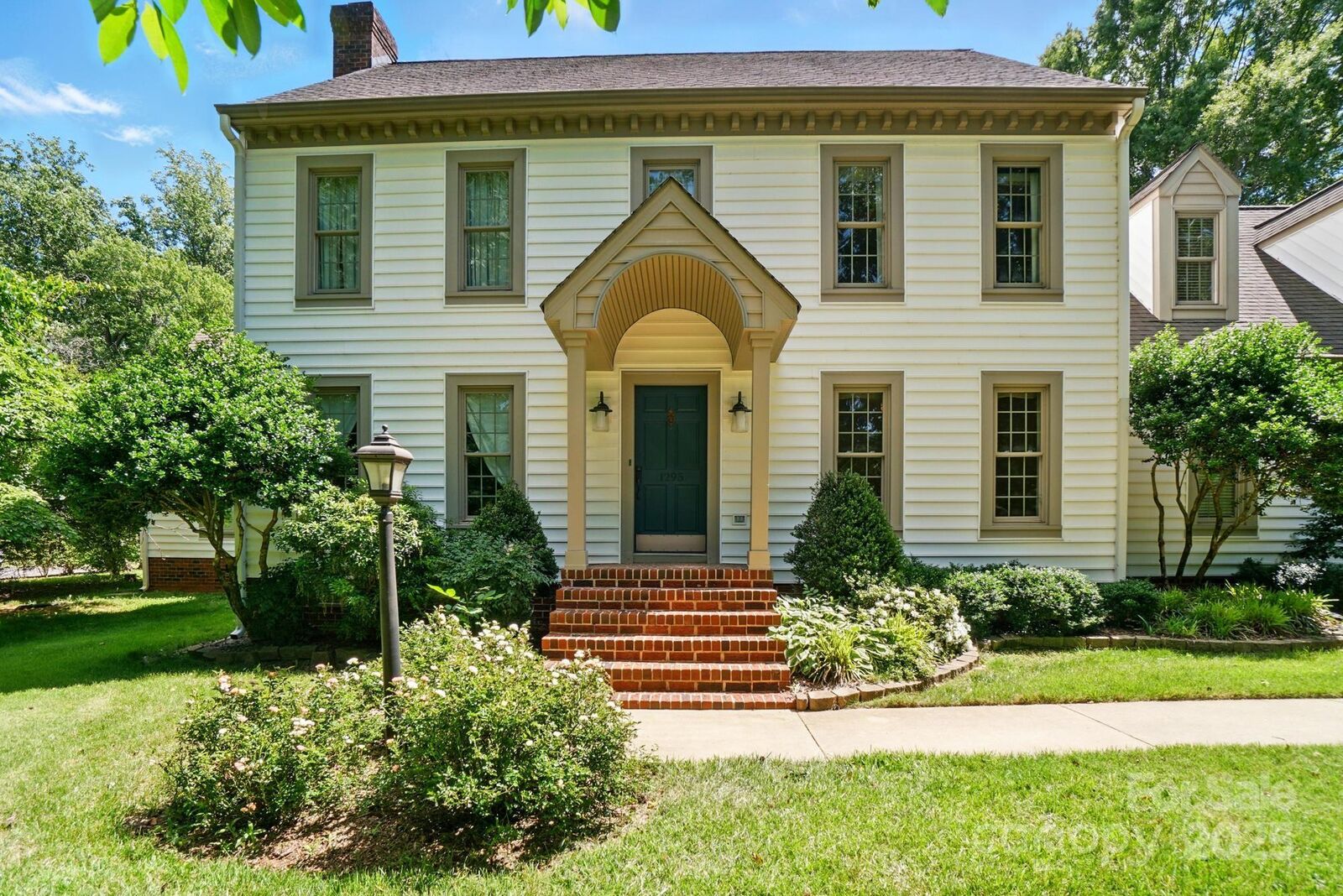 Property Photo: 1295 Patterson Street NC 28023