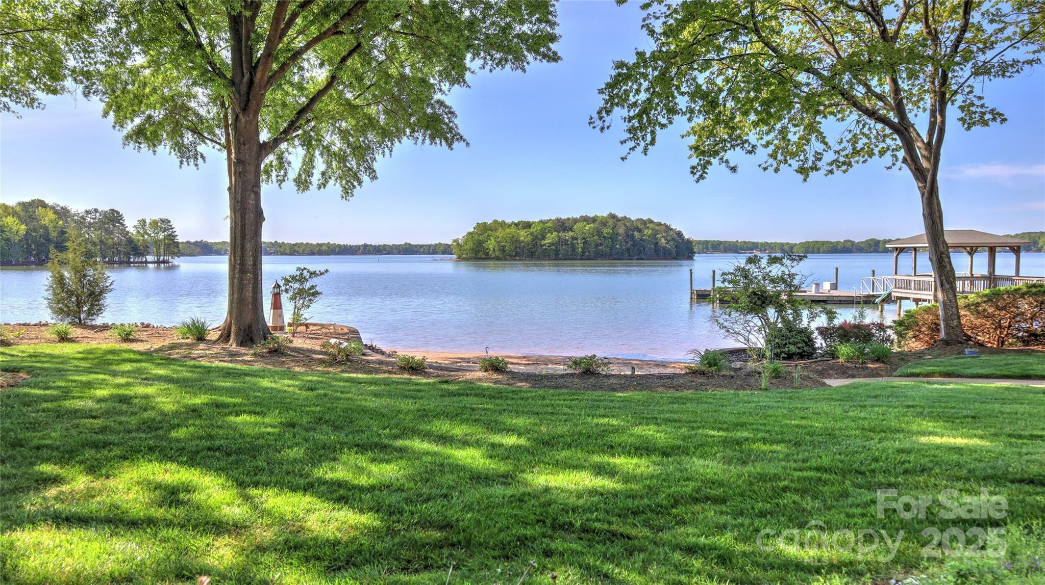 Property Photo: 495 Bay Harbour Road NC 28117