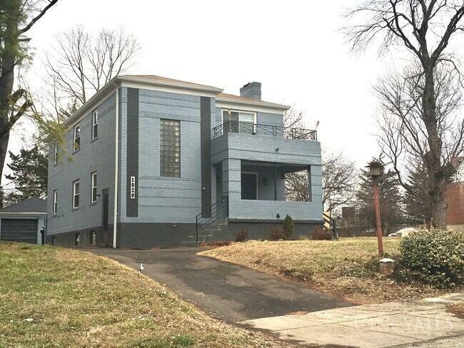 1020 Elm Park Drive  Cincinnati OH 45216 photo