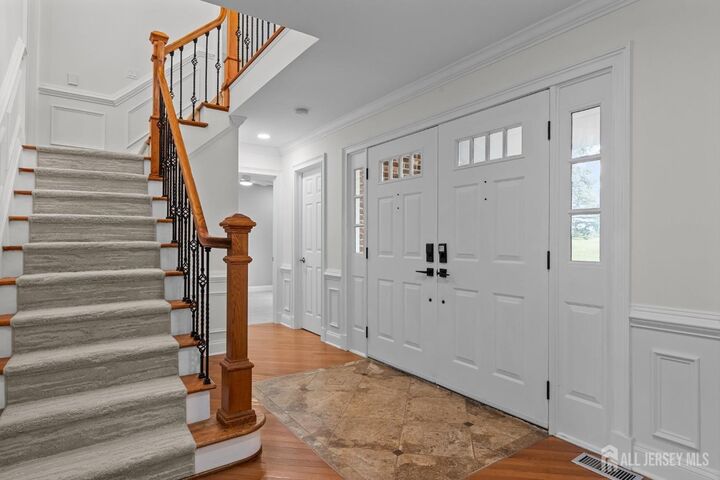 Property Photo:  152 Hickory Corner Road  NJ 08848 