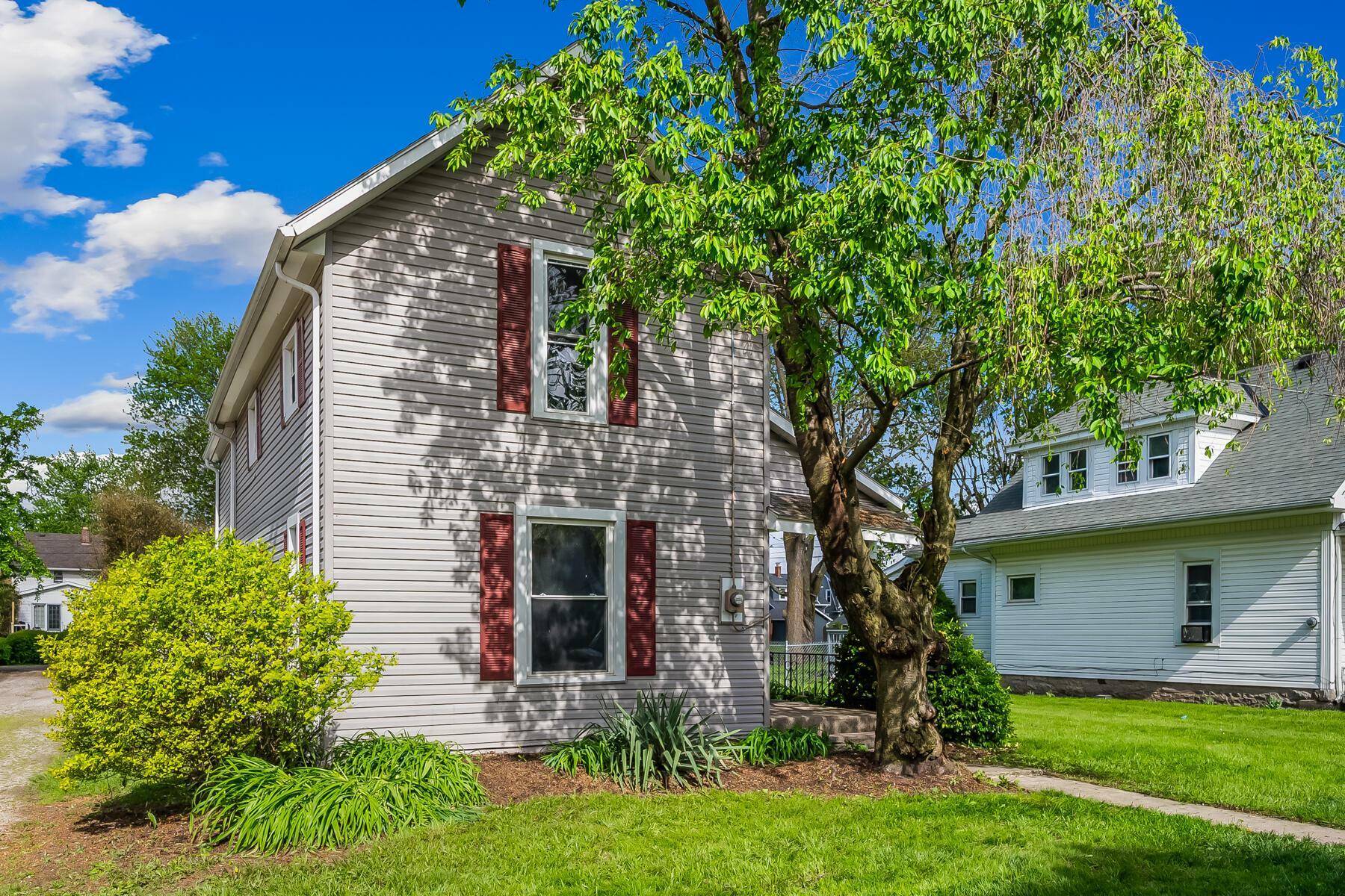 Property Photo: 229 Pennsylvania Avenue OH 43302
