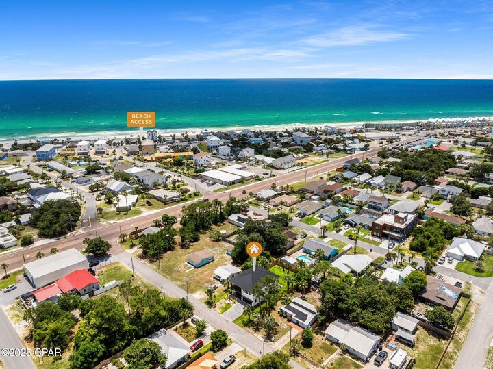 Property Photo:  506 Evergreen Street  FL 32407 