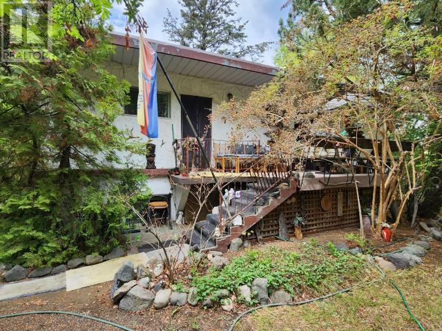 Property Photo: 120 1st Street BC V0K 1A0