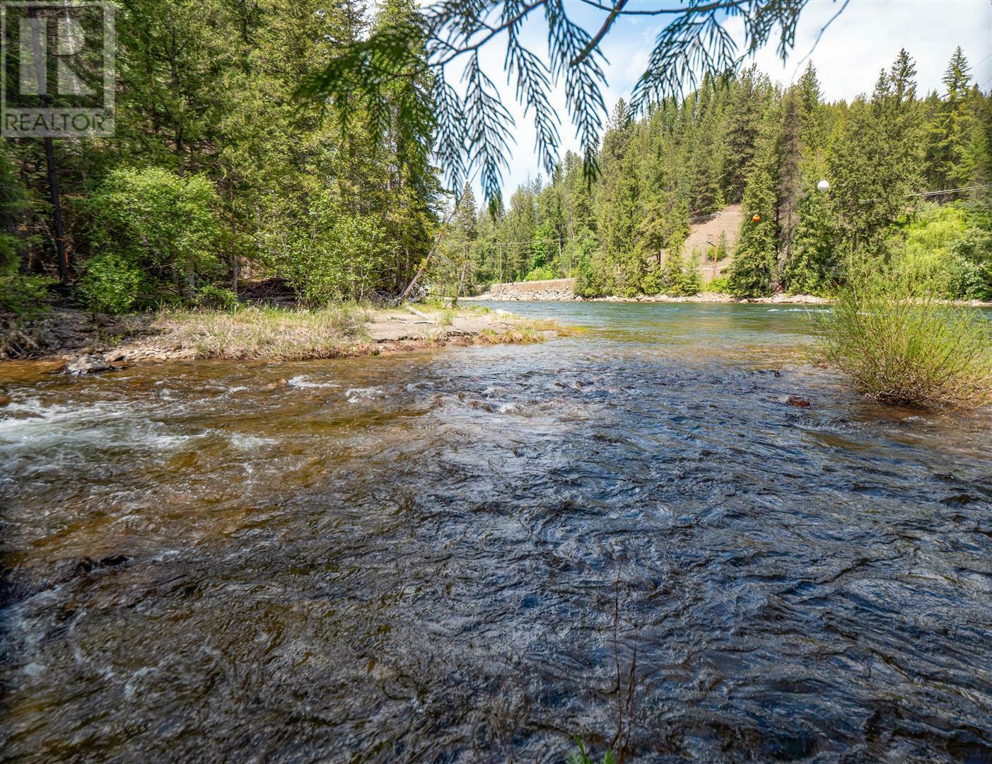 3751 Westwind Road  Krestova BC V0G 1H2 photo
