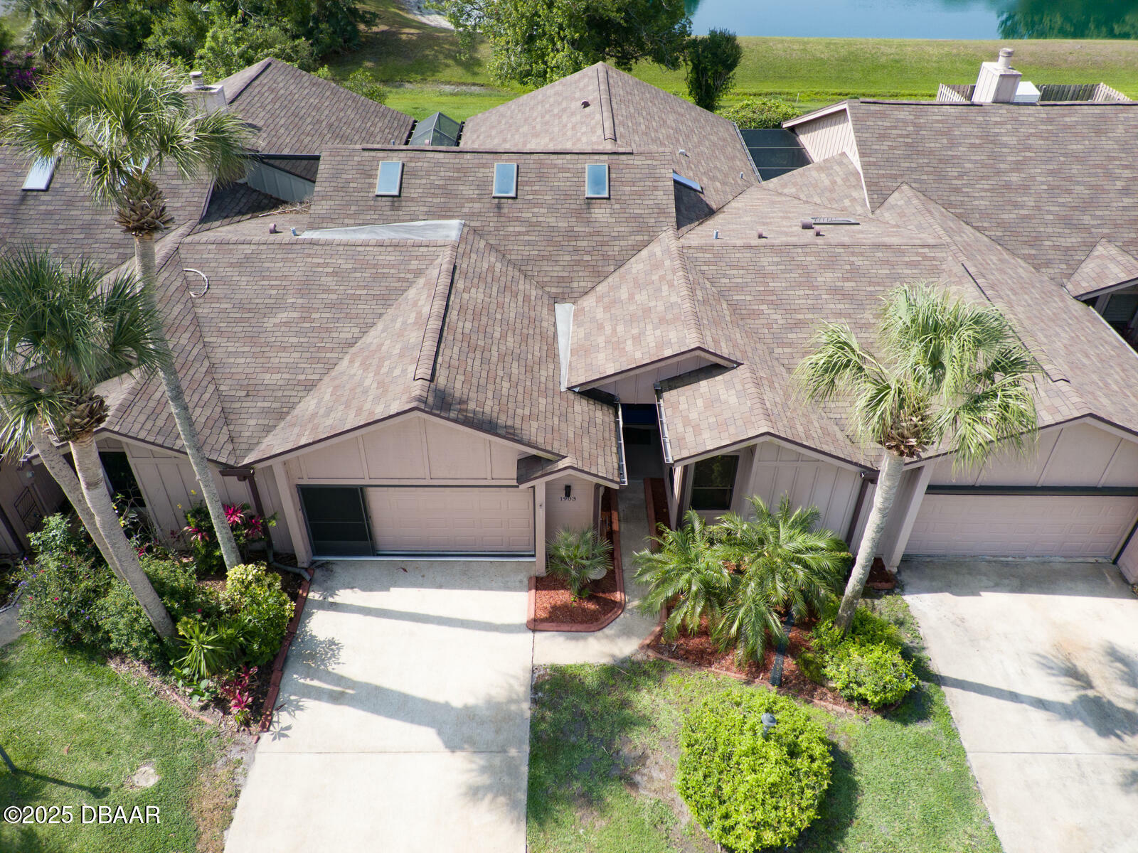 Property Photo: 1903 Sprucewood Way FL 32128