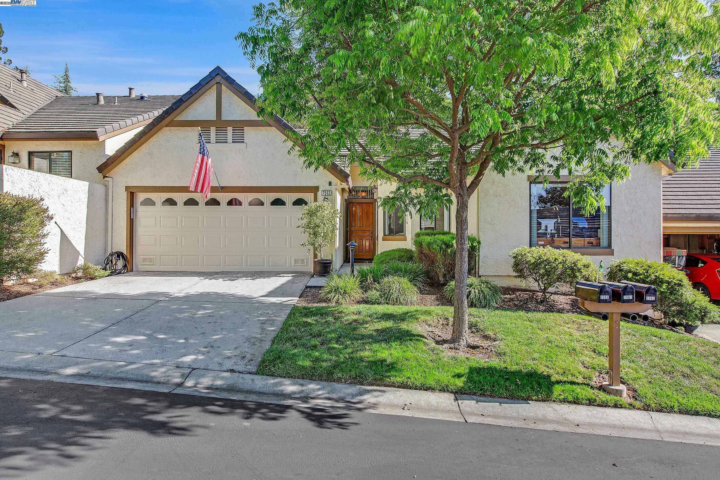 7561 Helmsdale Ct  San Jose CA 95135 photo