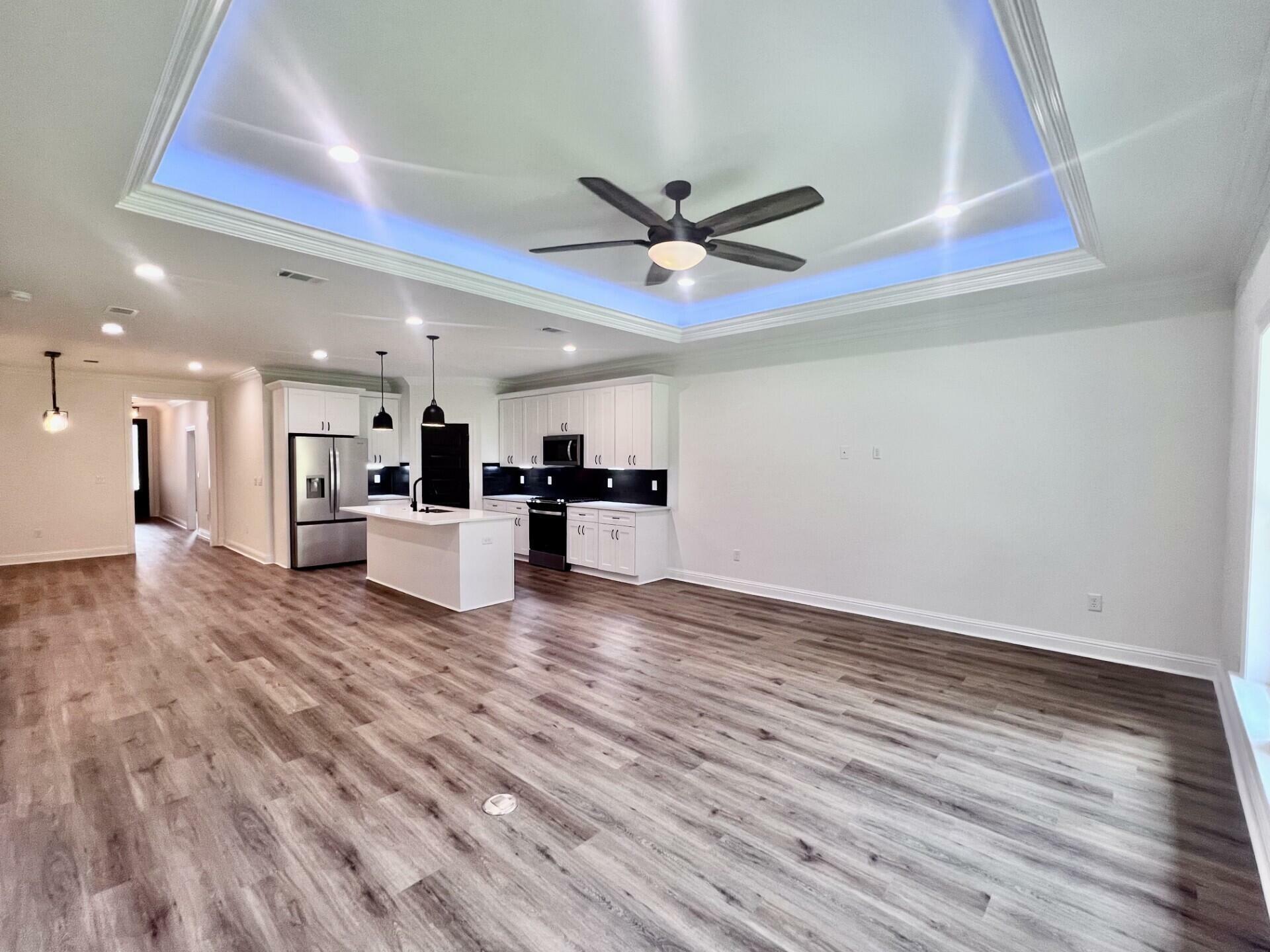 Property Photo: 1442 Cat Mar Road FL 32578