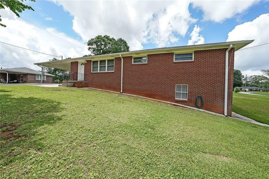 Property Photo: 629 Birchwood Road GA 30060