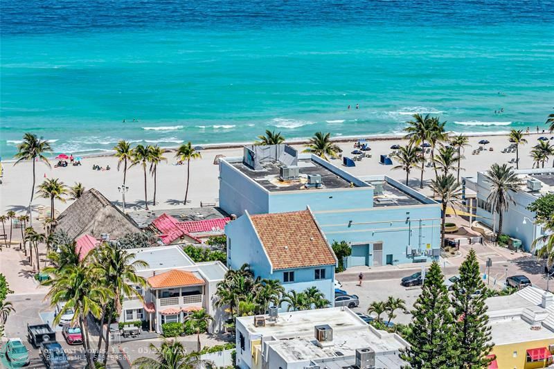 Property Photo: 311 N Surf Rd FL 33019