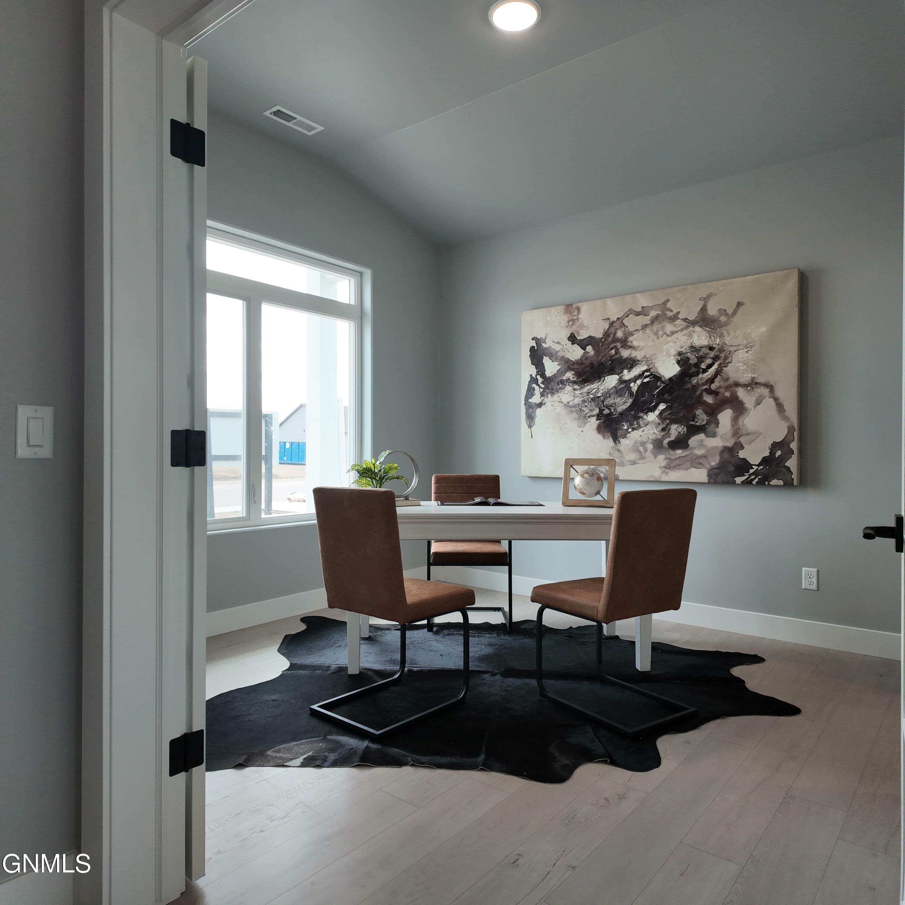 Property Photo: 2416 Dutton Circle SE ND 58554