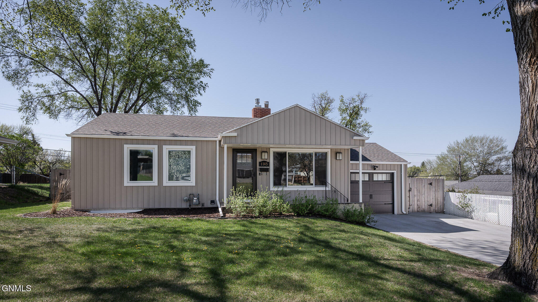 Property Photo: 1145 South Highland Acres Road ND 58501