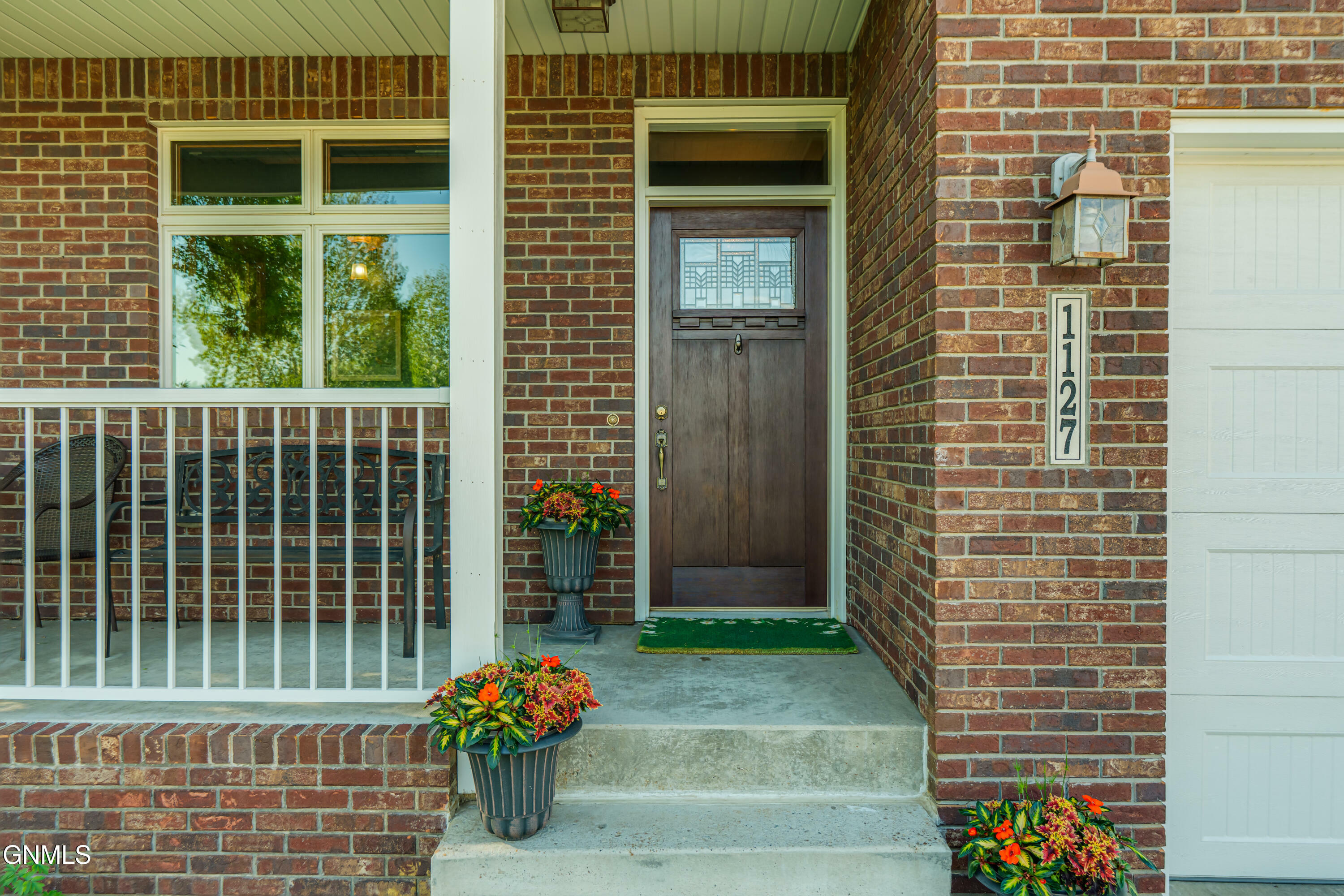 Property Photo: 1127 Chestnut Drive ND 58577
