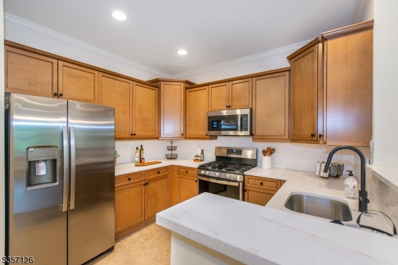 Property Photo: 545 Morris Ave 108 NJ 07901
