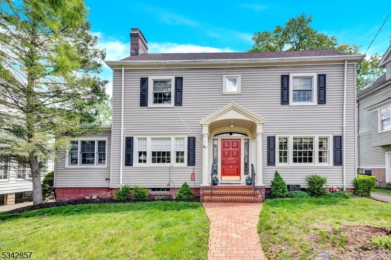 Property Photo:  12 N Hillside Ave  NJ 07928 