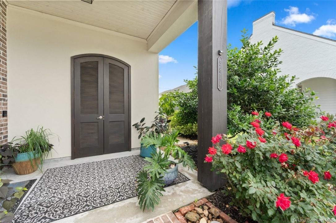 Property Photo: 5814 Shining Way LA 70605