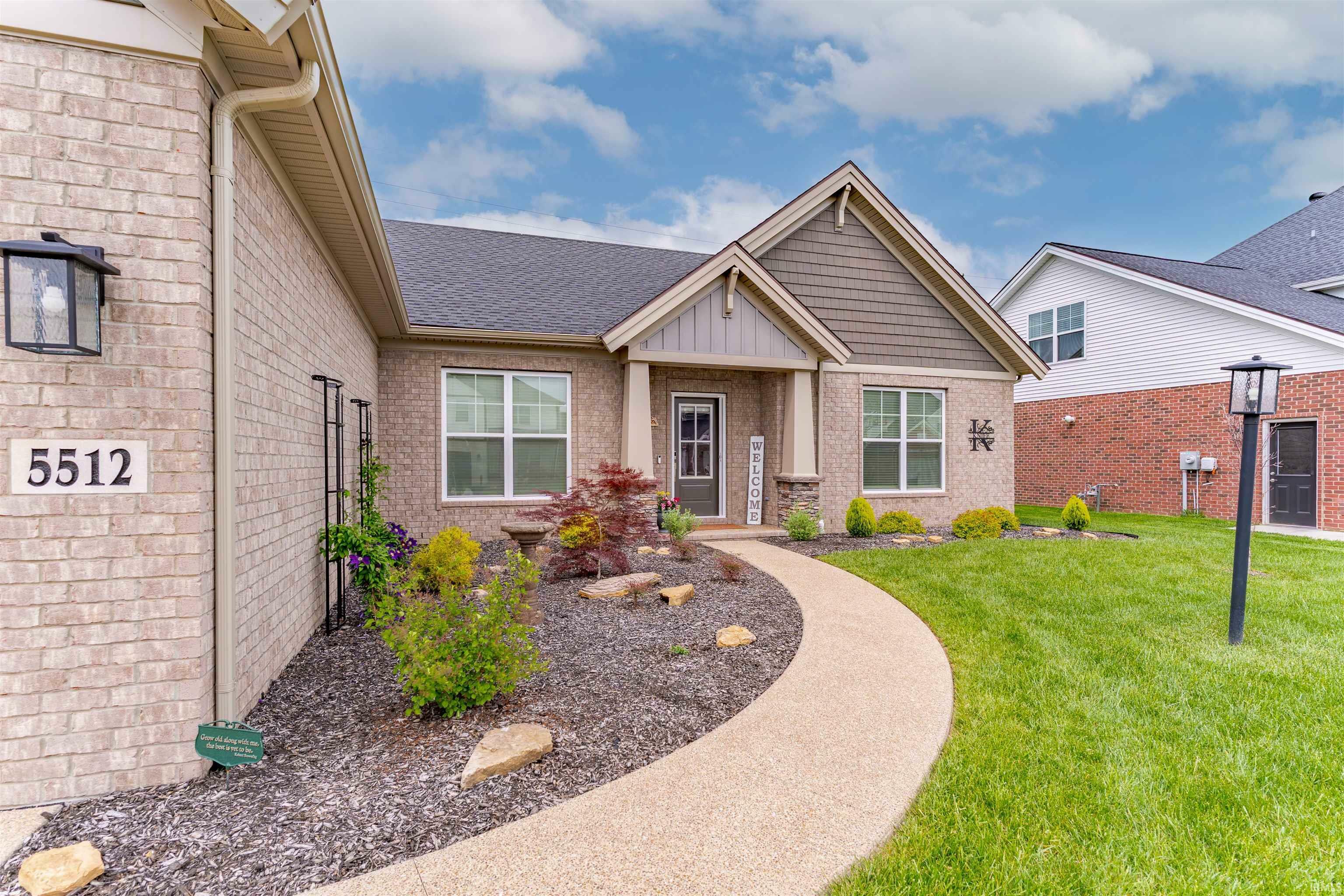 Property Photo: 5512 Abbe Wood Drive IN 47630