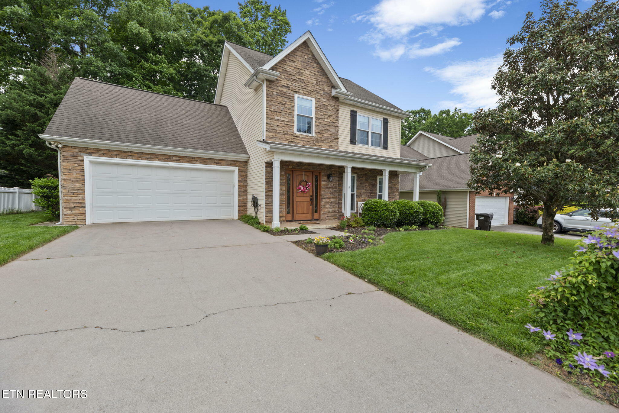 Property Photo: 717 Briar Way TN 37923