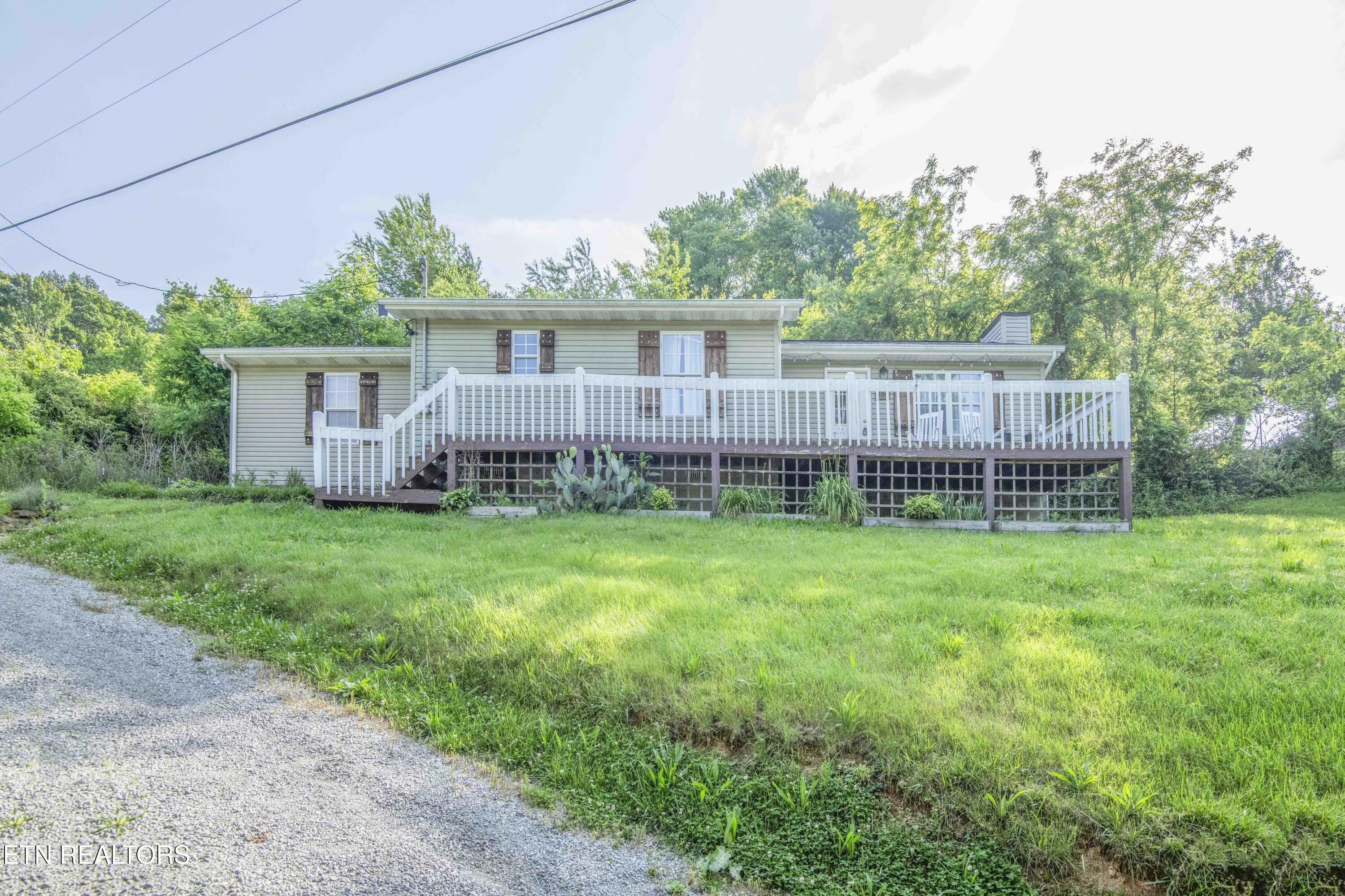 Property Photo: 486 Coolidge Rd TN 37766