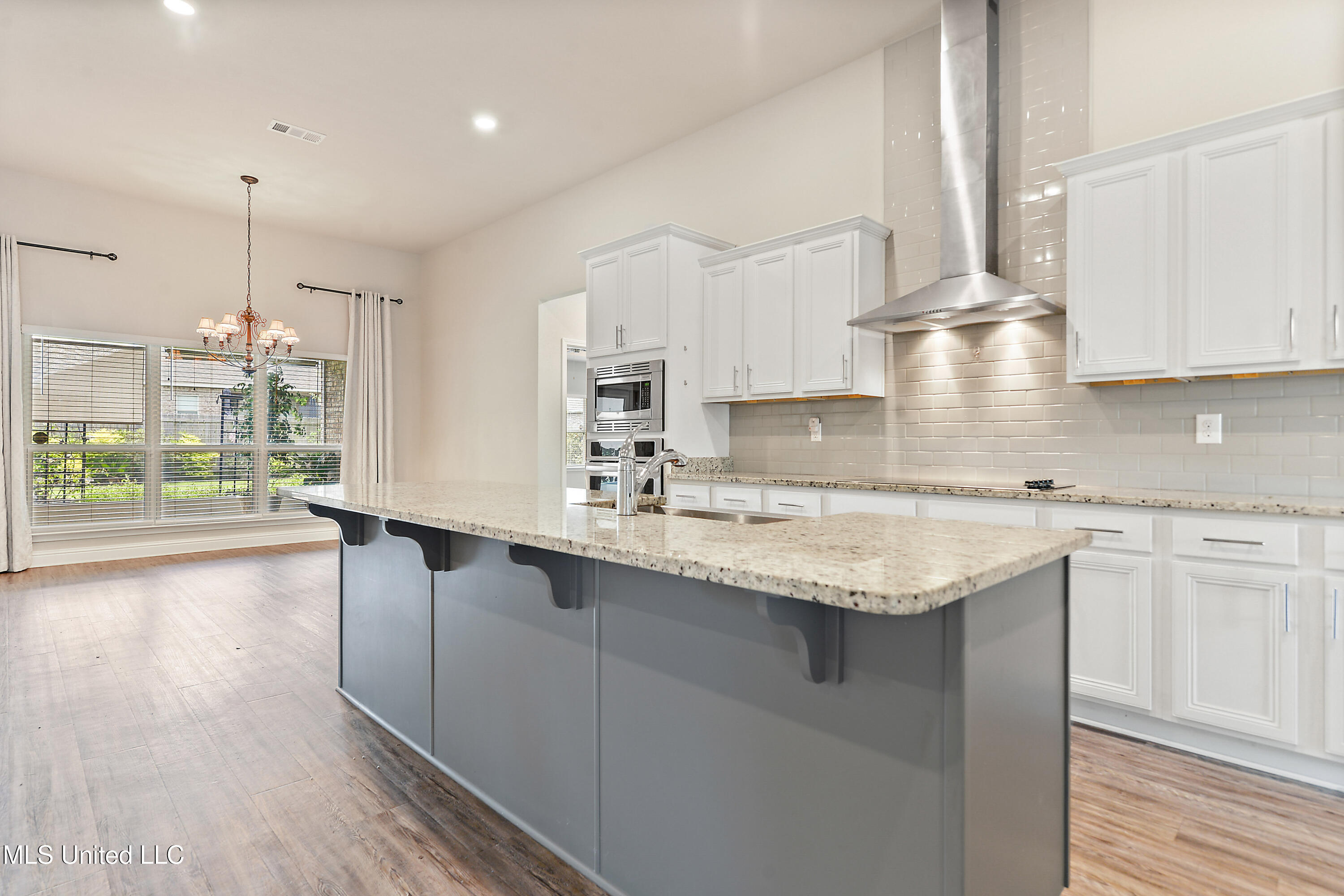 10620 Chapelwood Drive  Gulfport MS 39503 photo