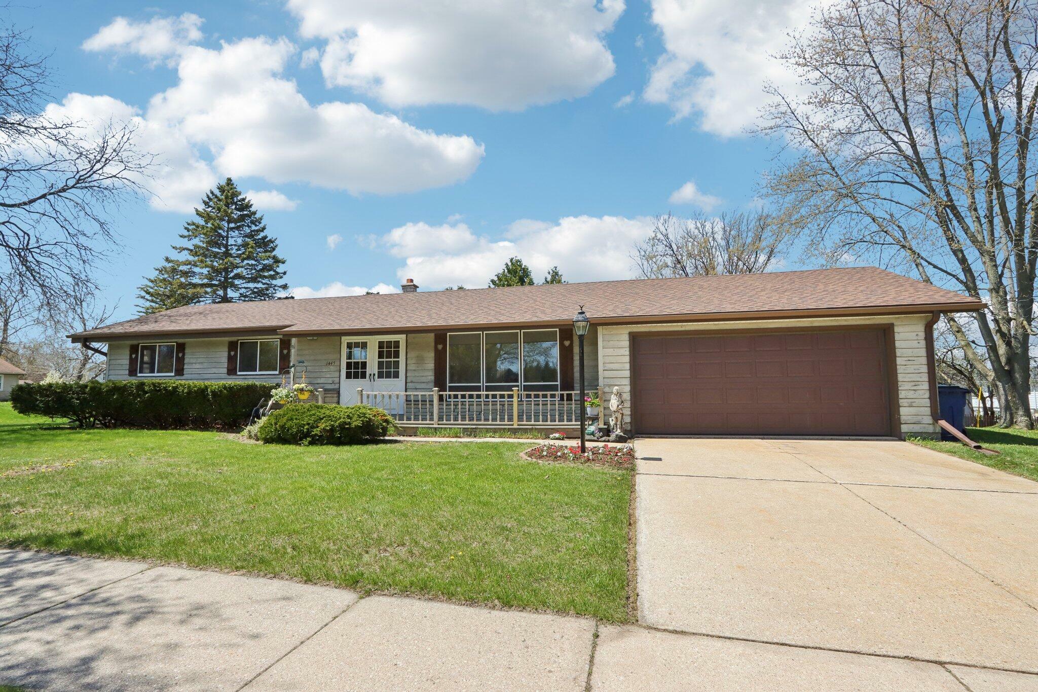 1445 17th Ave  Grafton WI 53024 photo