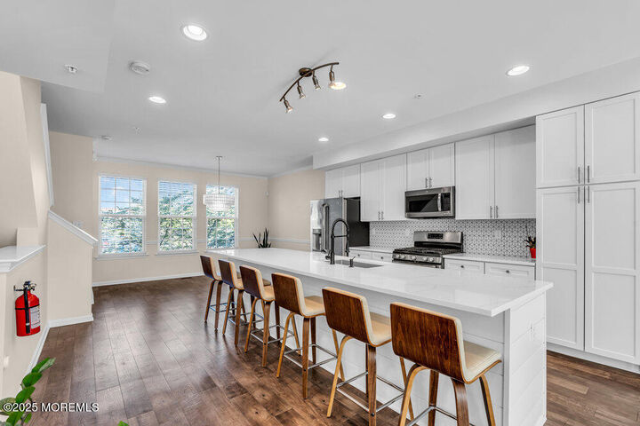 Property Photo:  600 Grand Avenue 7C  NJ 07712 