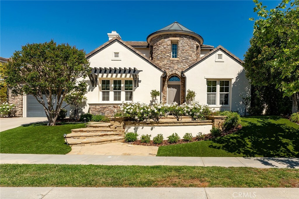 3995 Prado Del Trigo  Calabasas CA 91302 photo