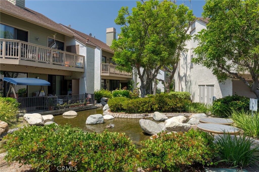 Property Photo:  10620 Lakeside N 285 I  CA 92840 