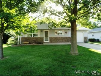 Property Photo: 408 Ackerman Place IL 62294