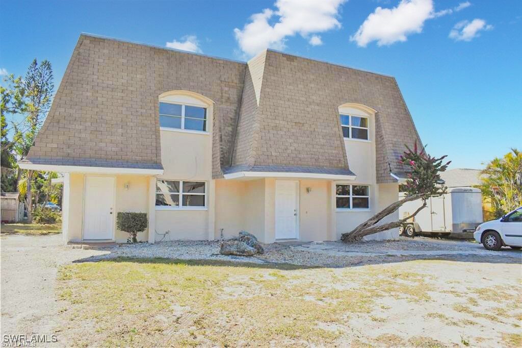 Property Photo: 7262 Barragan Road FL 33967