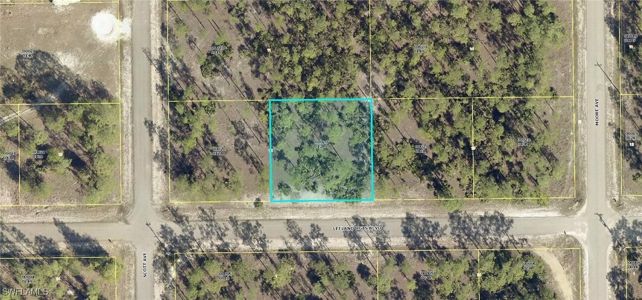 Property Photo: 3903 Leeland Heights Boulevard E FL 33936