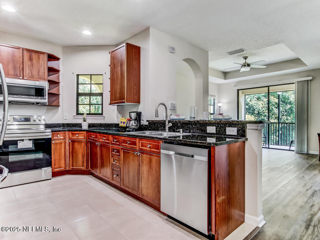 Property Photo: 455 La Travesia Flora 201 FL 32095