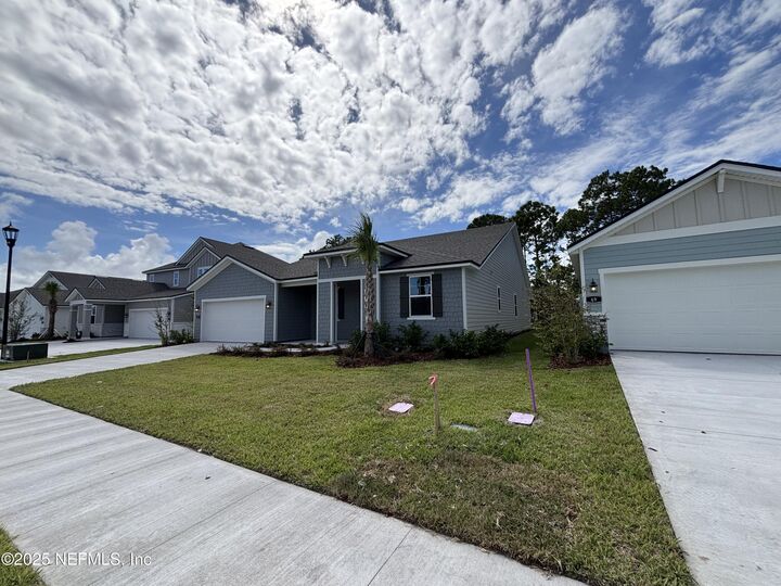 Property Photo:  67 Pegasus Road  FL 32136 