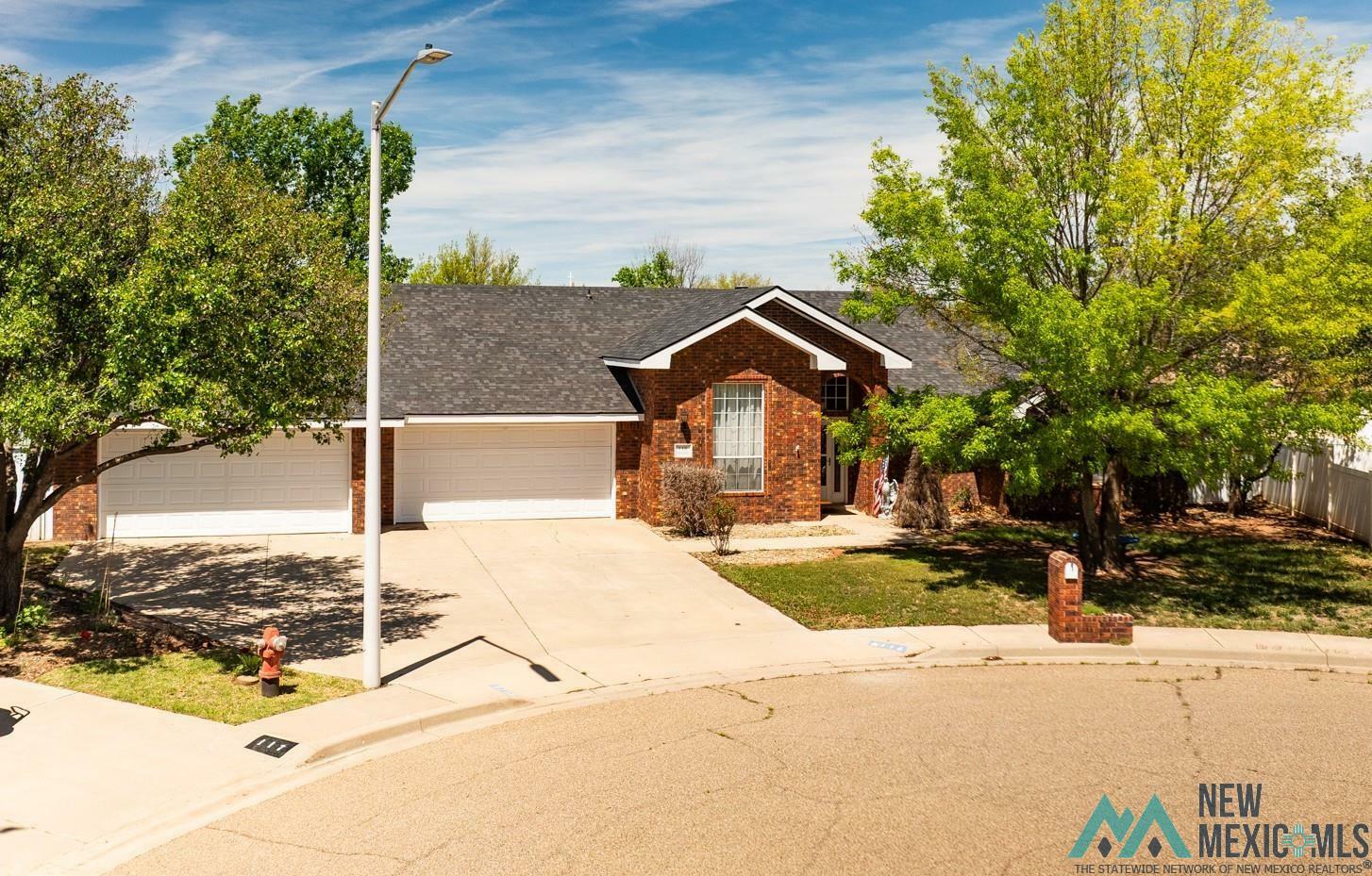 116 Adkins  Clovis NM 88101 photo