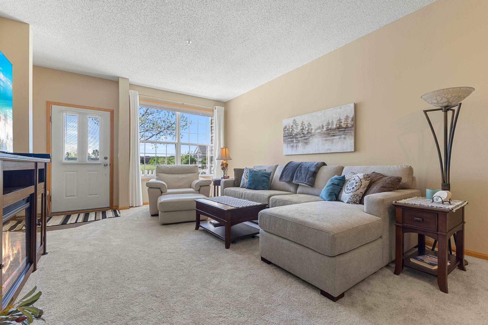 Property Photo: 4503 Rosemary Way 5 MN 55038