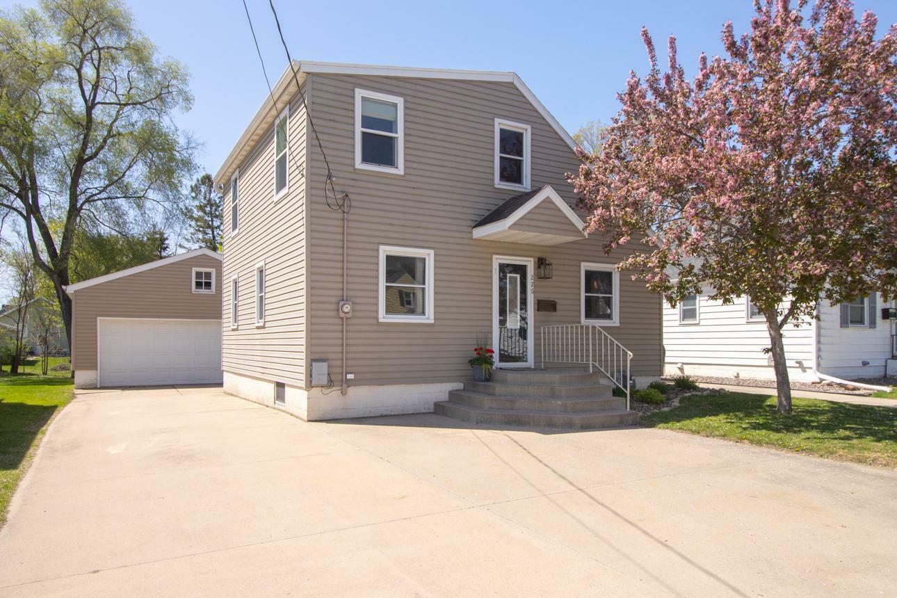 Property Photo: 226 12th Street NW MN 55901