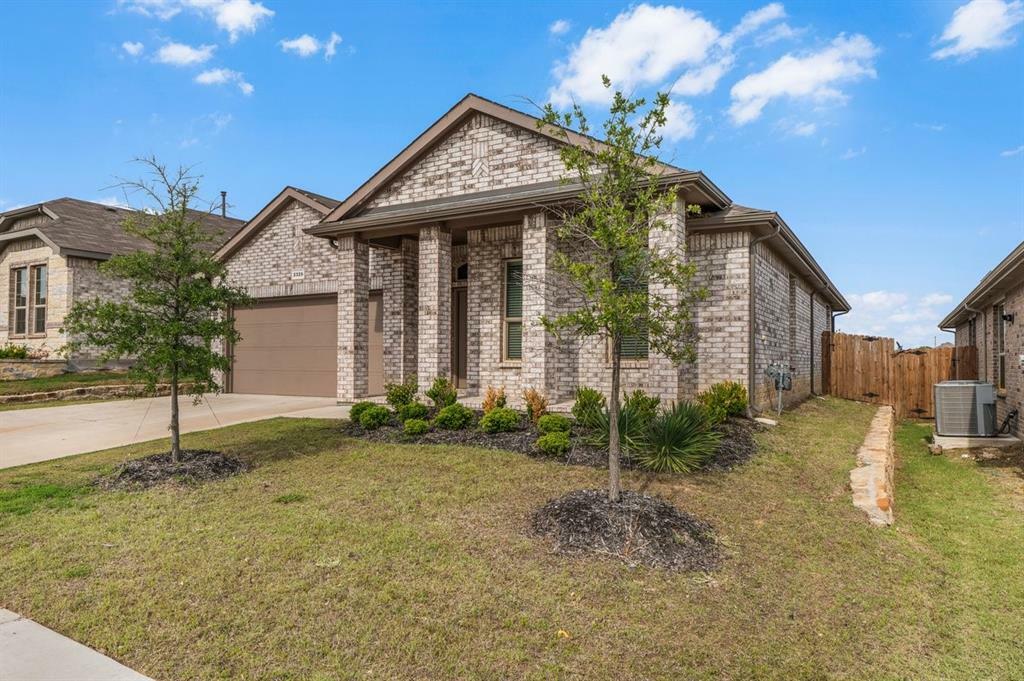 Property Photo: 2329 Briscoe Ranch Drive TX 76087