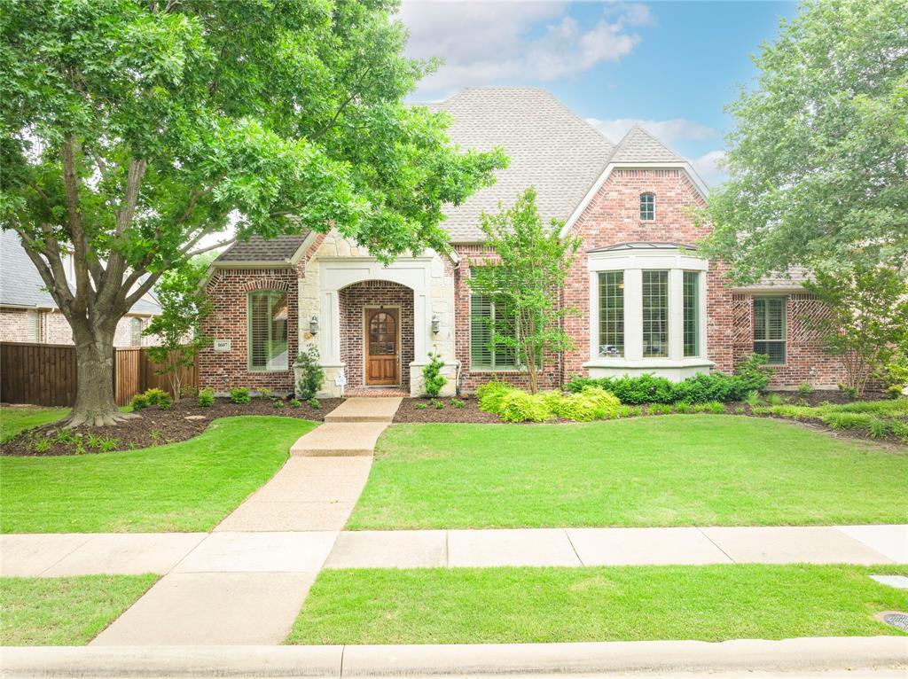 Property Photo: 1607 Navarro Court TX 75013