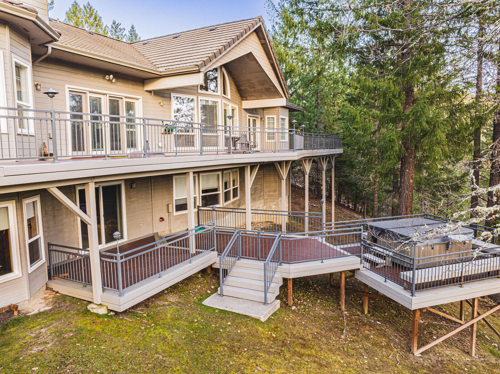 Property Photo:  482 Hidden Valley Lane  OR 97537 