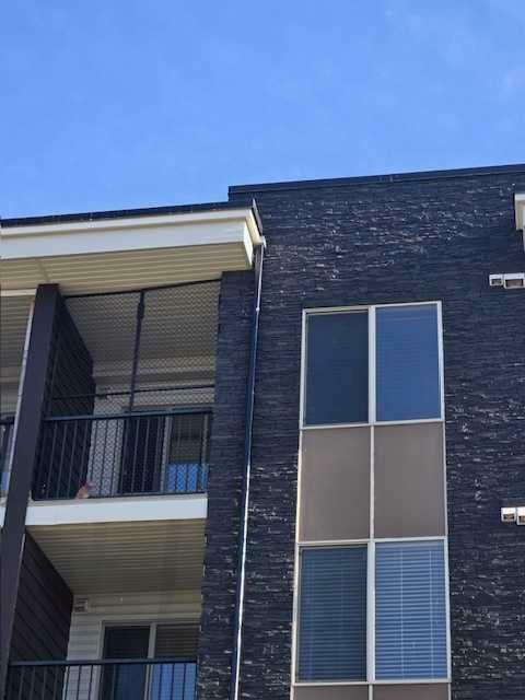 Property Photo: 7210 80 Avenue NE 412 AB T3J 0N7