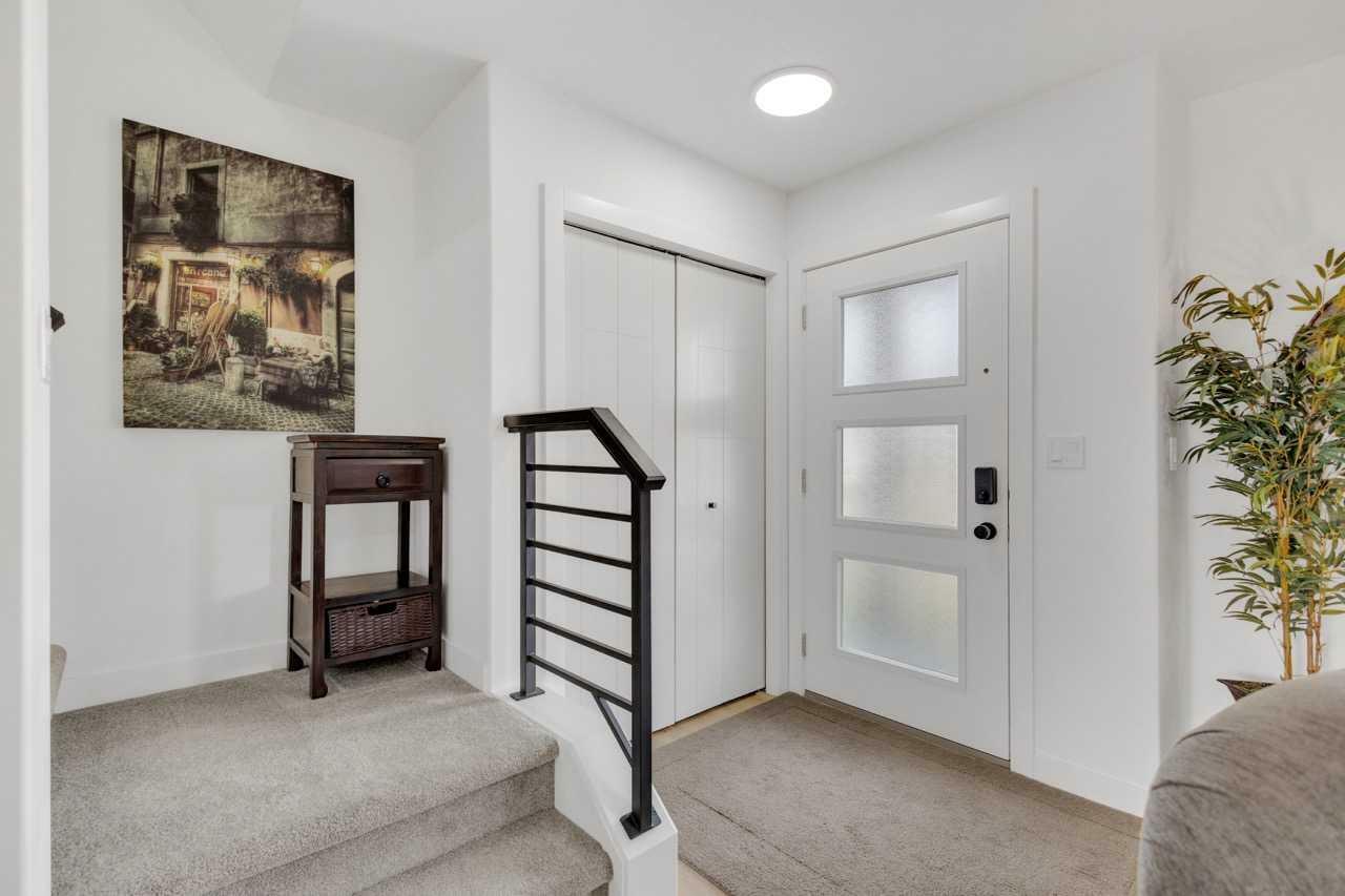 Property Photo: 100 Crestview Boulevard AB T4S 0V8