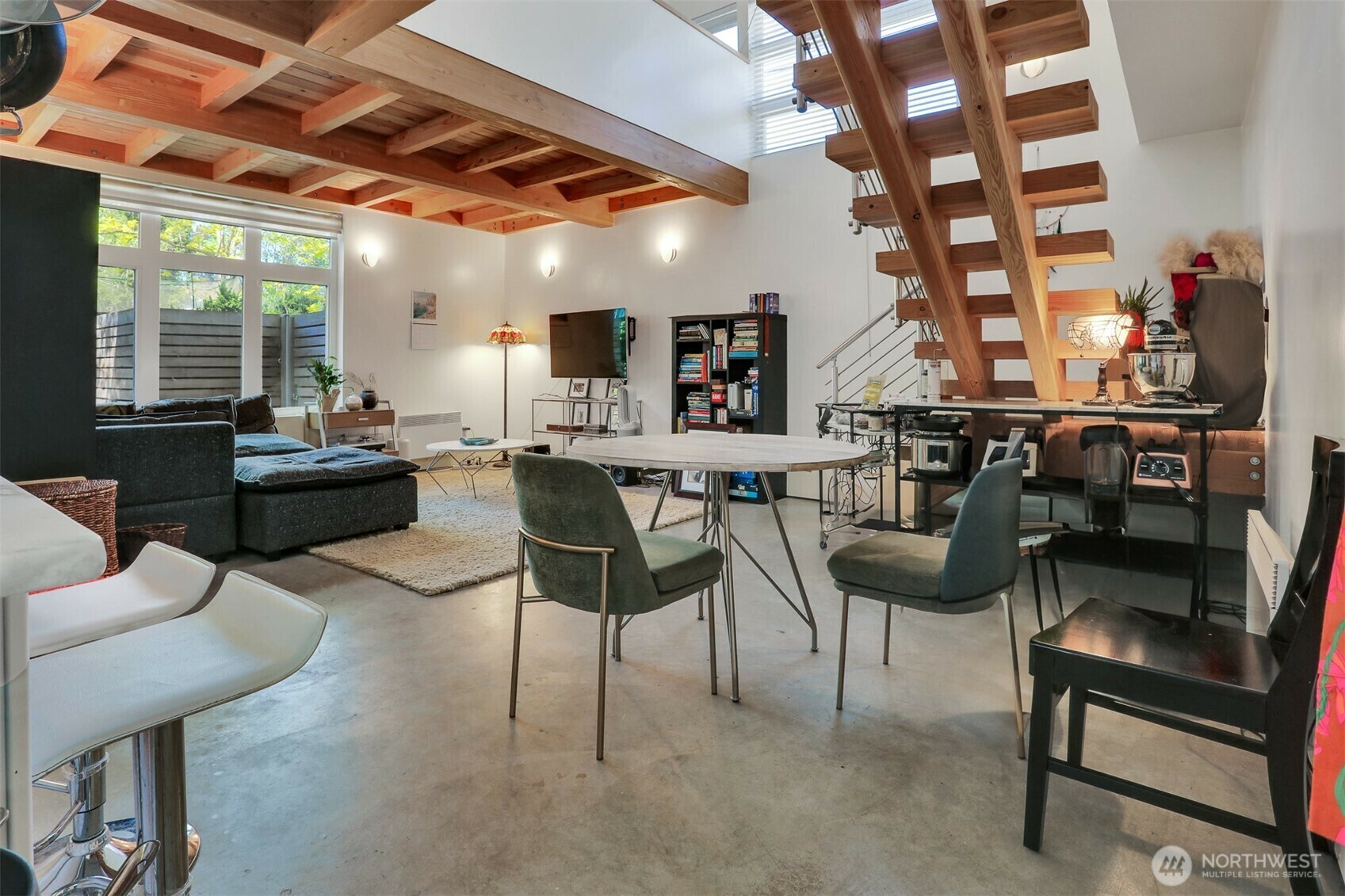 Property Photo: 1028 E Shelby Street WA 98102