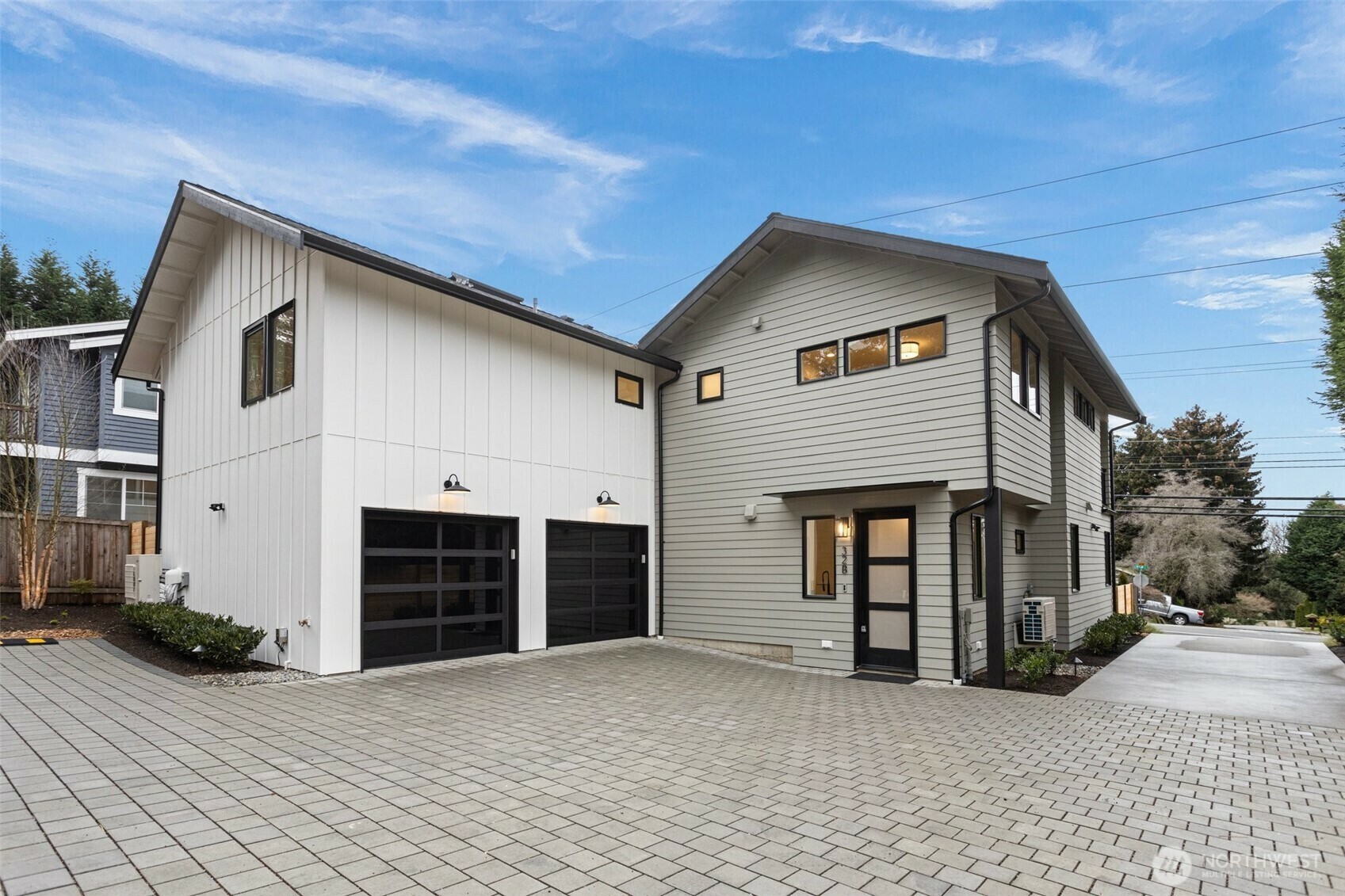 Property Photo: 32 6th Street S B WA 98033