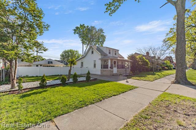 Property Photo: 21047 Outer Drive MI 48124
