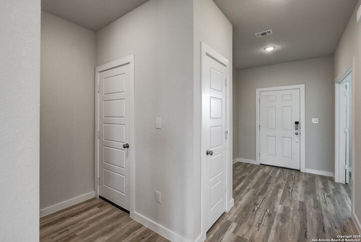 Property Photo: 7840 Coffee Mill TX 78252