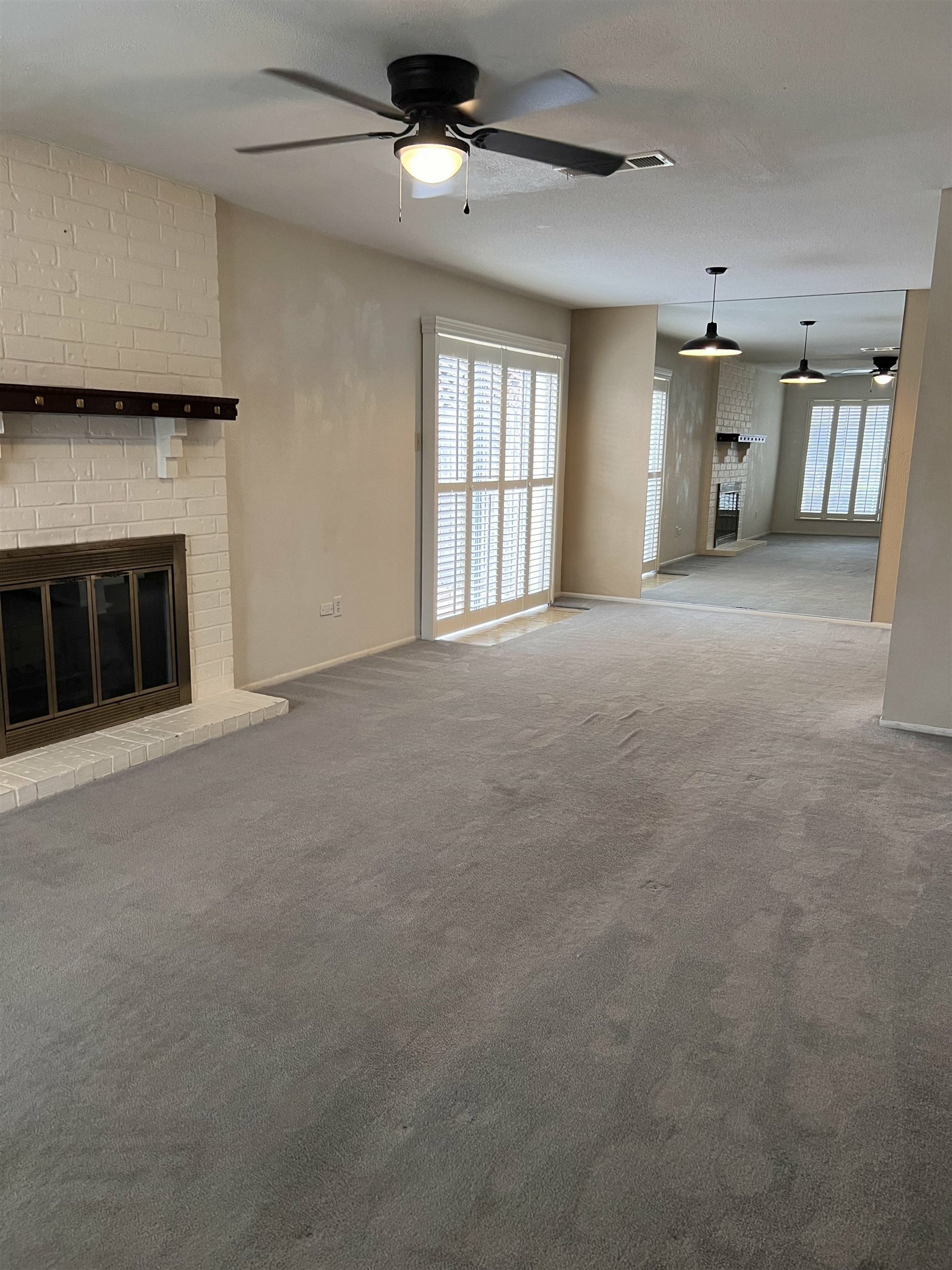 Property Photo: 1196 Sunmeadow TX 77706