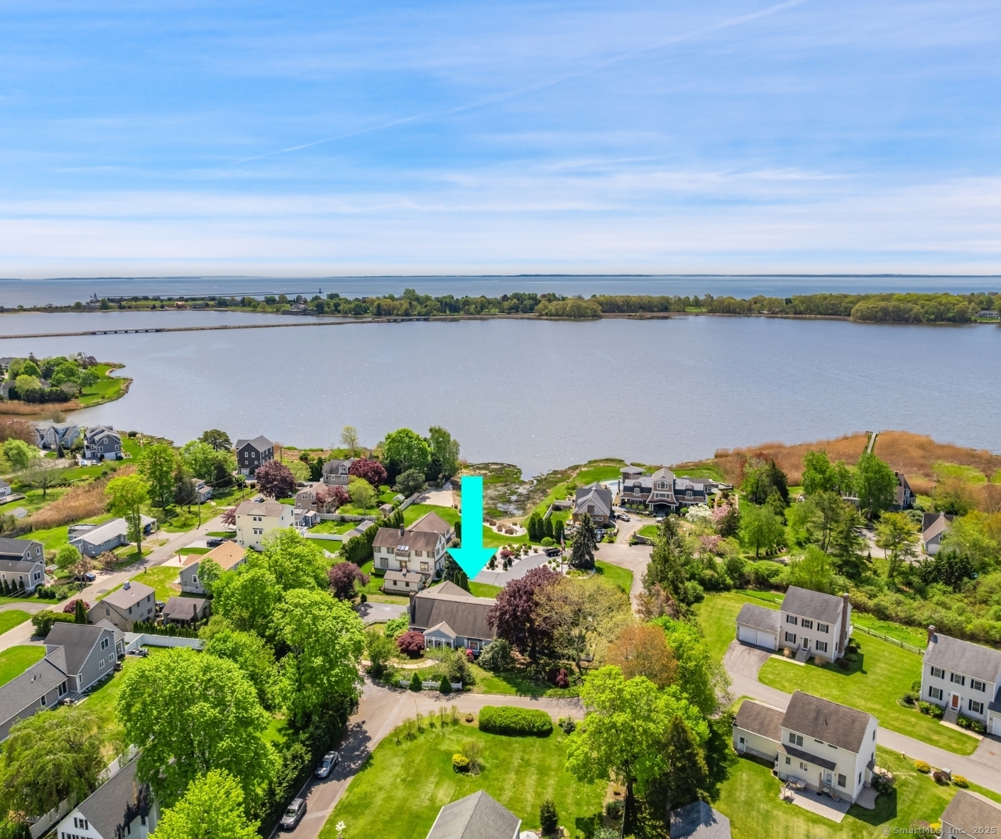 Property Photo:  1 Lighthouse Lane  CT 06475 