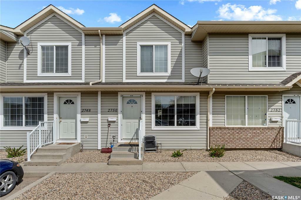 2750 Cranbourn Crescent  Regina SK S4V 3C1 photo