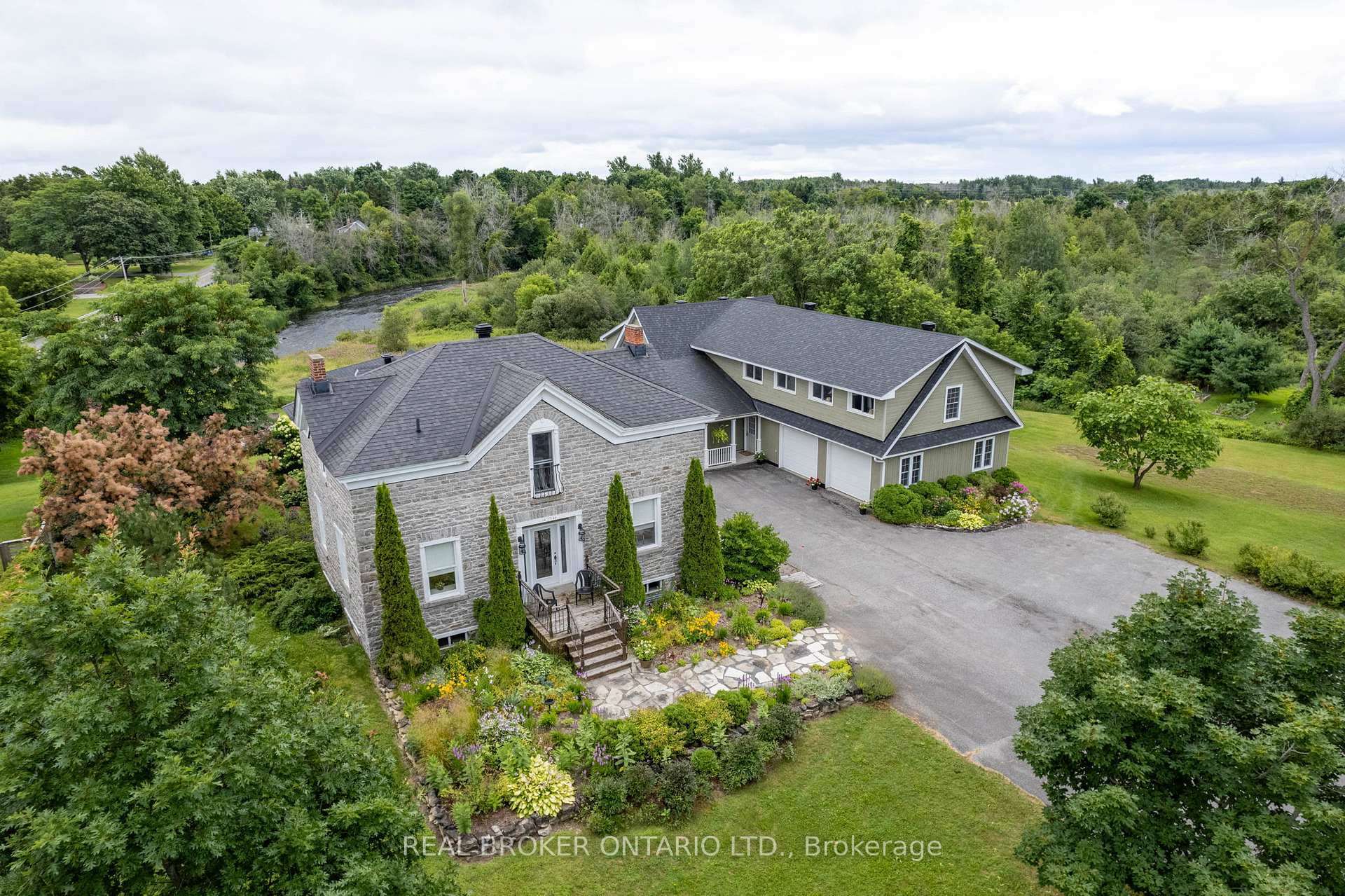 2486 County Rd 18 Road  North Grenville ON K0G 1J0 photo